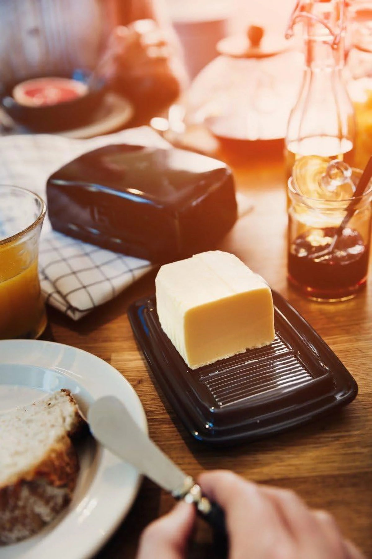 Butter Dish Z502