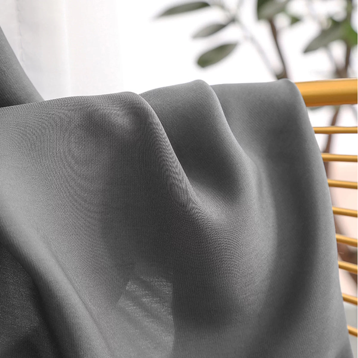2PCS Solid Color Polyester Grommet Light Filtering Curtains U914551