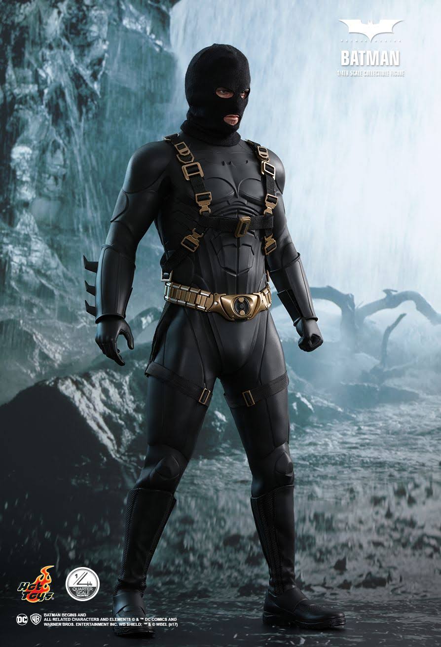 Batman 1/4 Scale Action Figure E91082