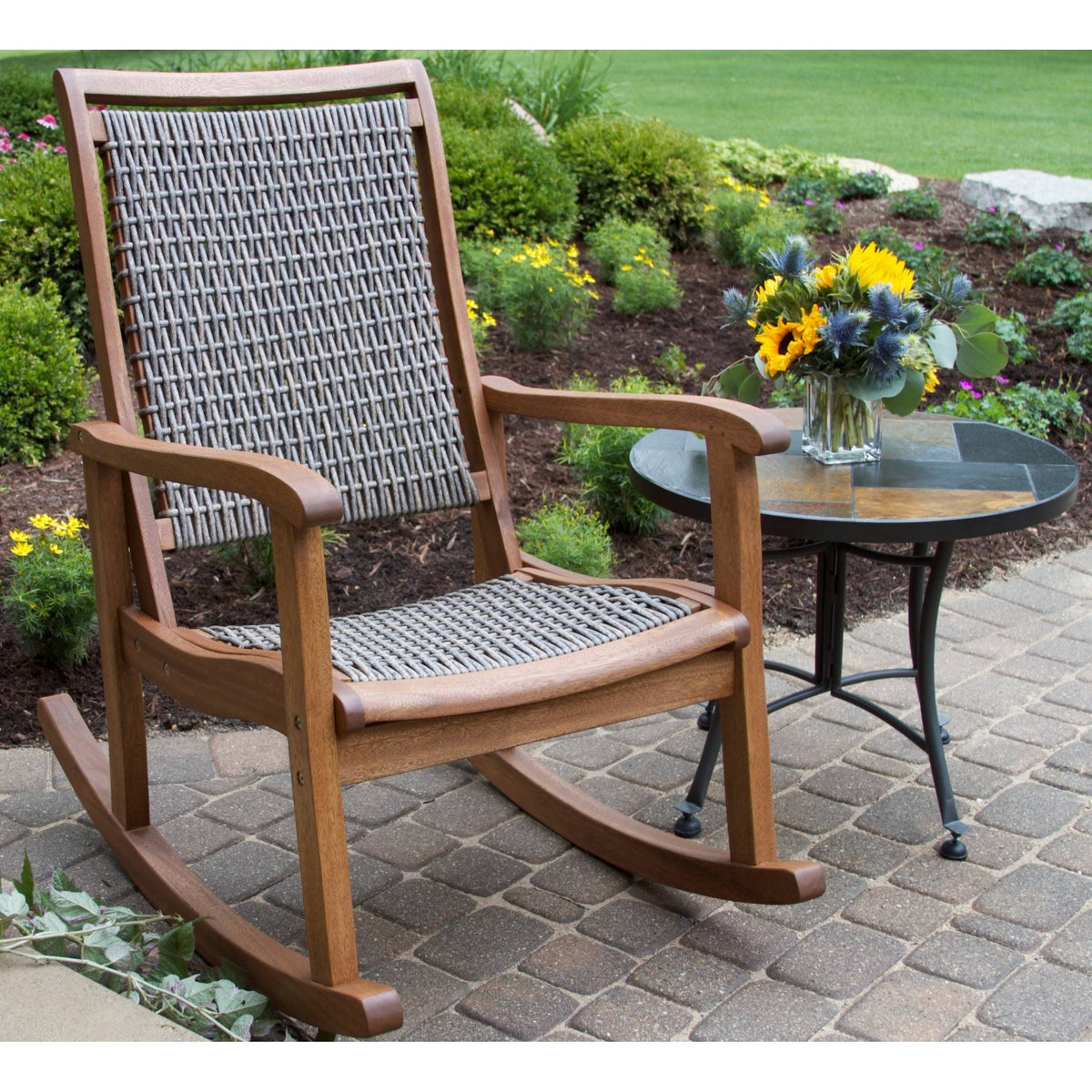 Brown Wicker Rocking Chair Y838