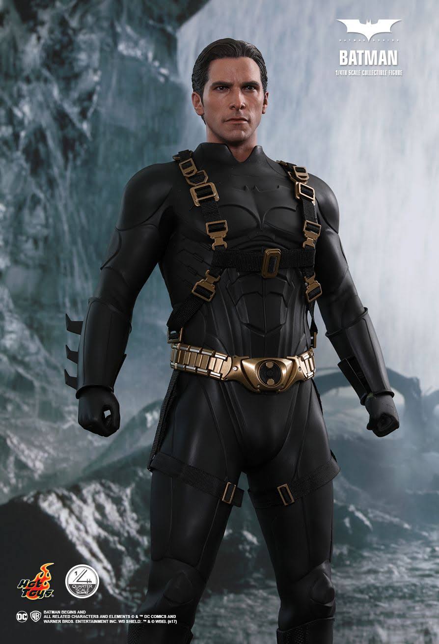 Batman 1/4 Scale Action Figure E91082