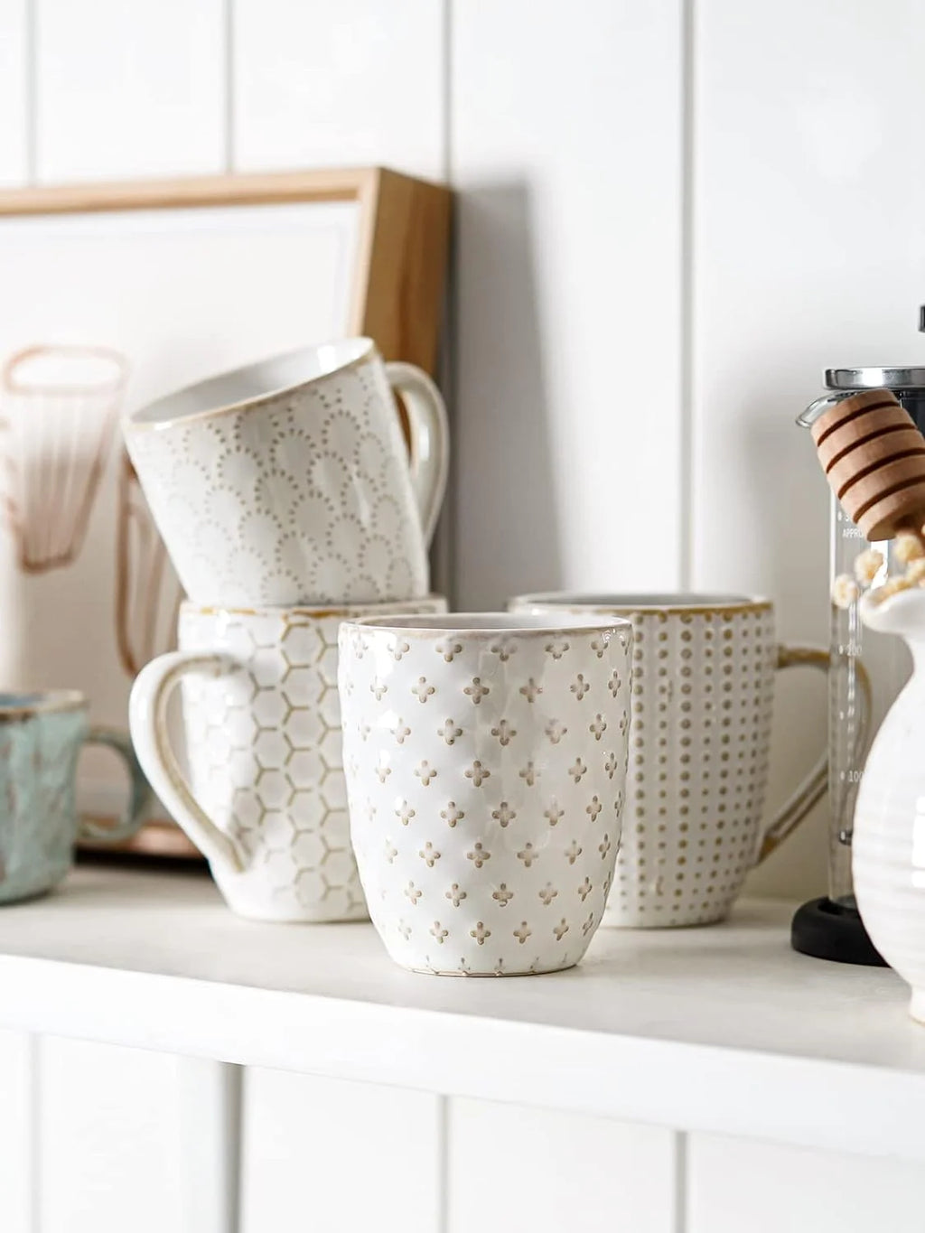 Ceramic Coffee Mugs 12 oz Embossment Set of 4 Arctic White N37282