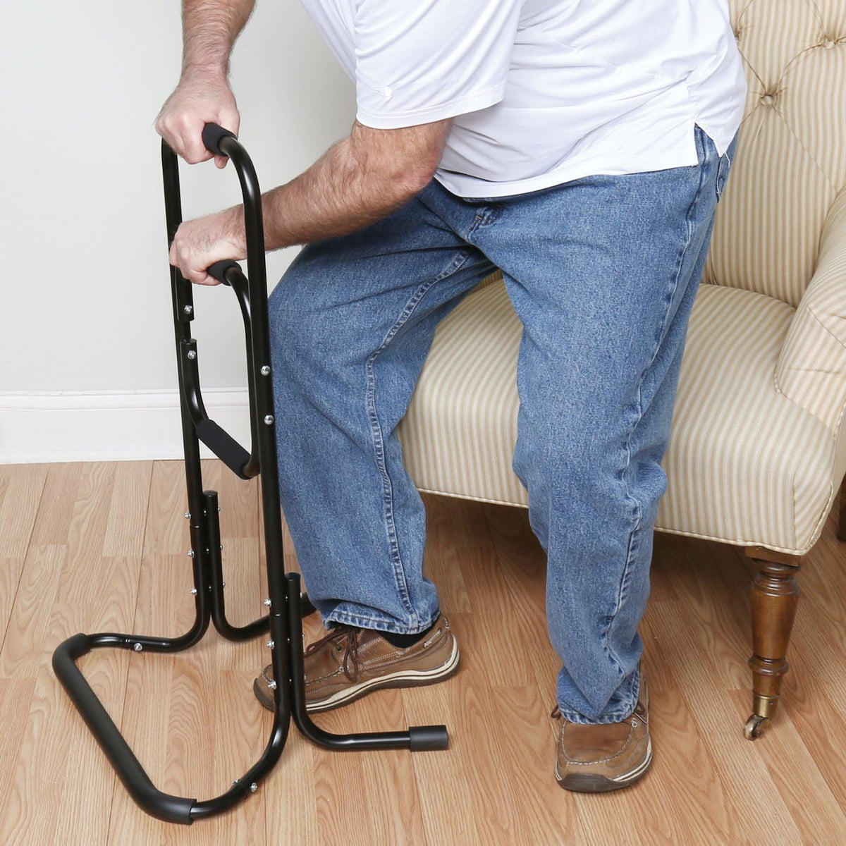 Black Metal Chair Stand Assist W6624