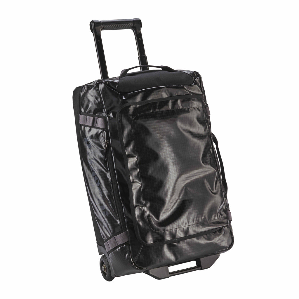 Black 40 Liters Wheeled Duffel M7890