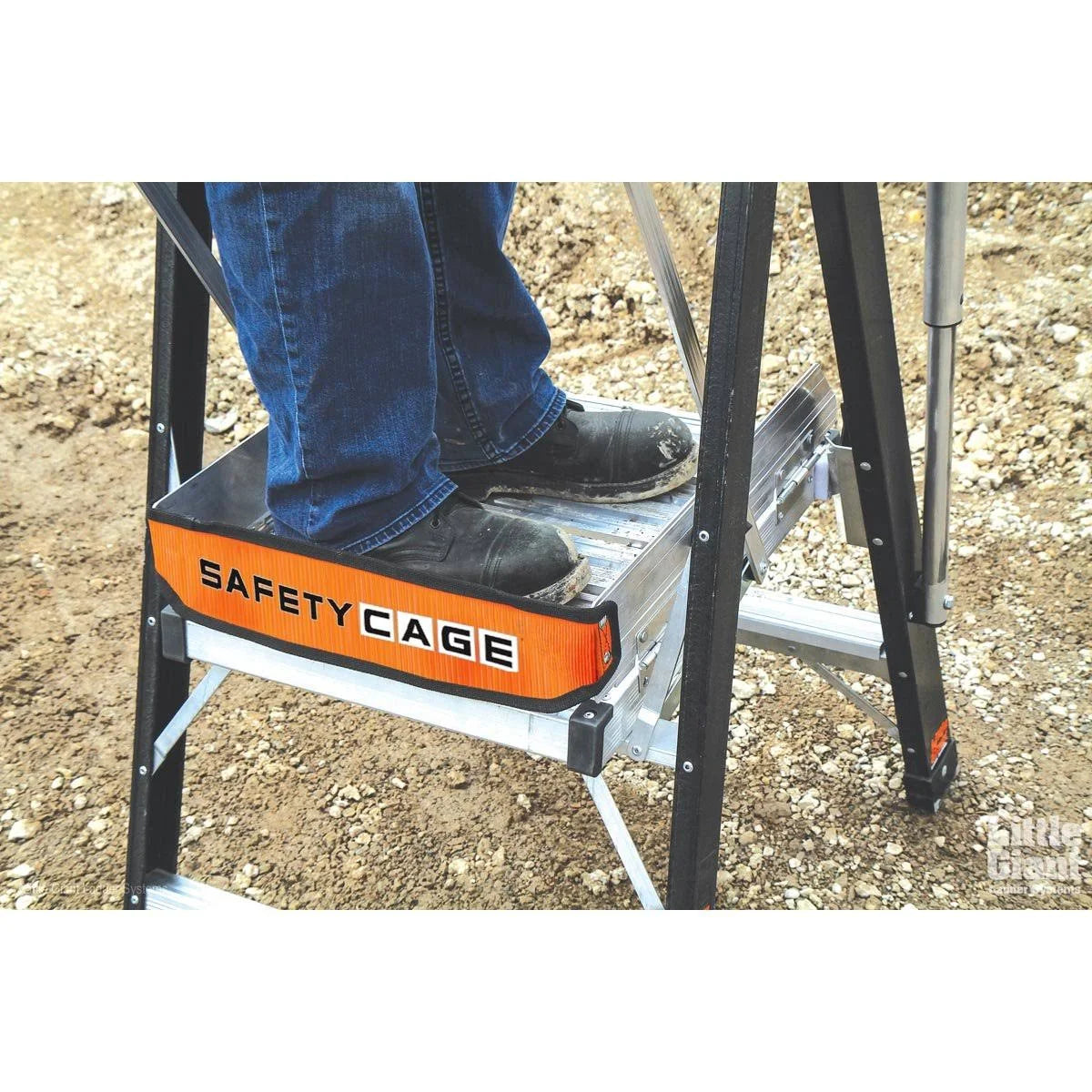 Fiberglass Ladder M232