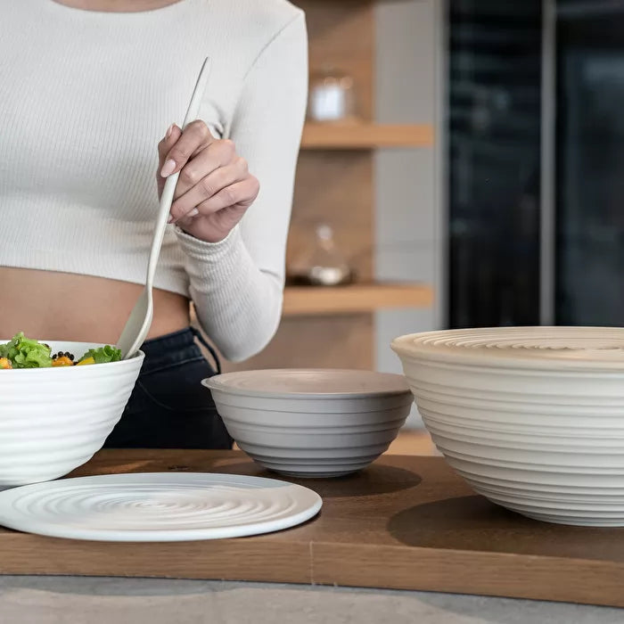 M Bowl With Lid Clay B26337