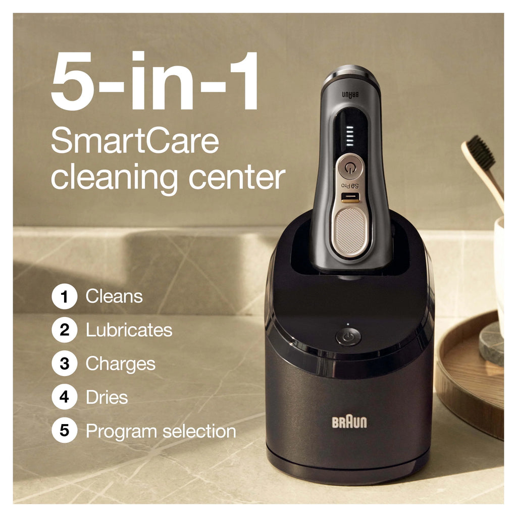 Rechargeable Wet Dry Electric Shaver with Clean Station L703605