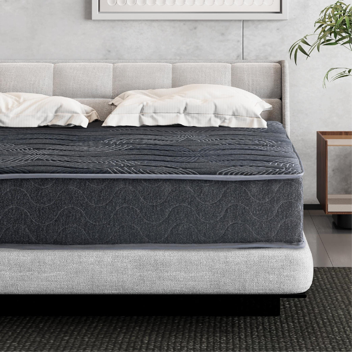 Queen Hybrid Mattress F77669
