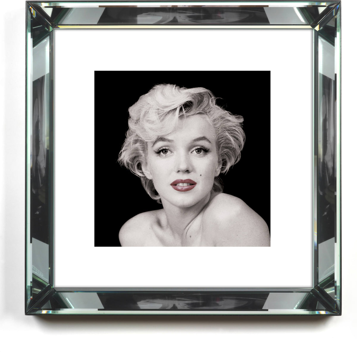 Framed Photograph V45467