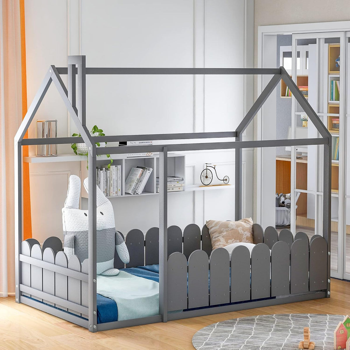 White Wood Twin House Shaped Floor Bed S69639