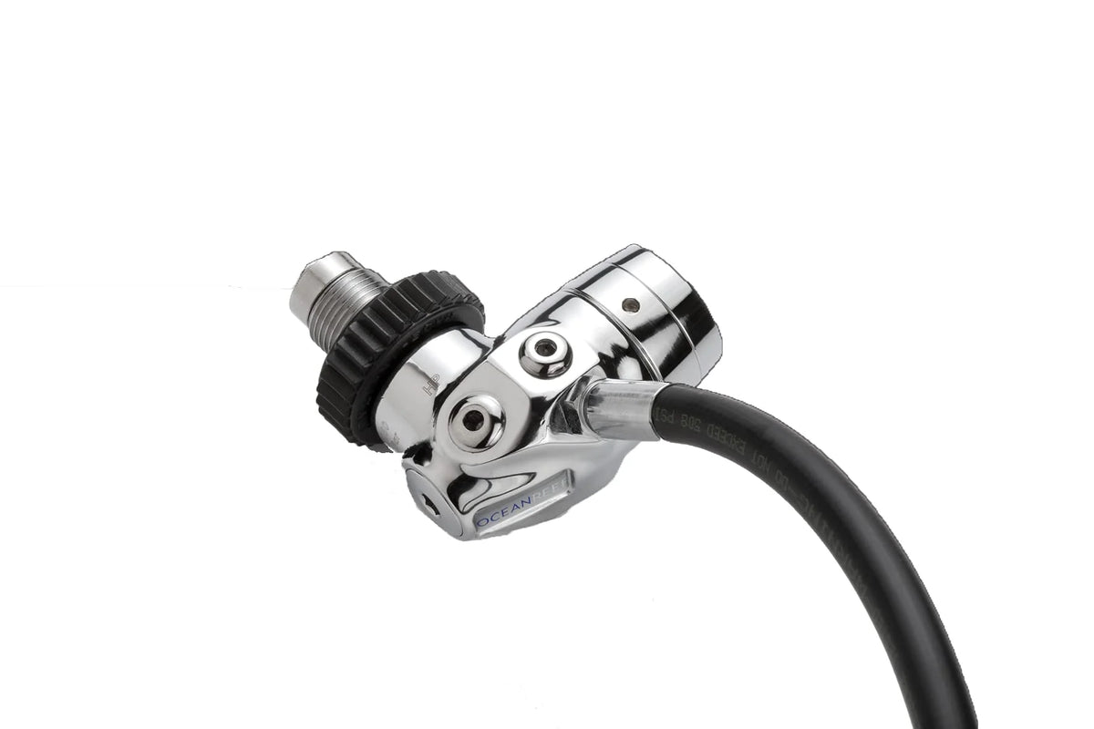 Neptune III Package (black, Medium-Large, DIN 1st Stage) B43393