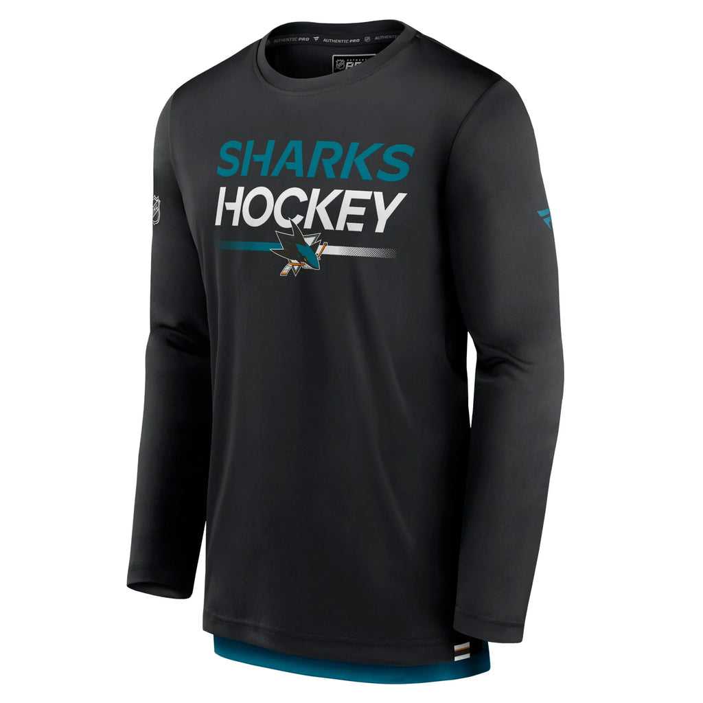 Men's Black Long Sleeve T-Shirt Q499758
